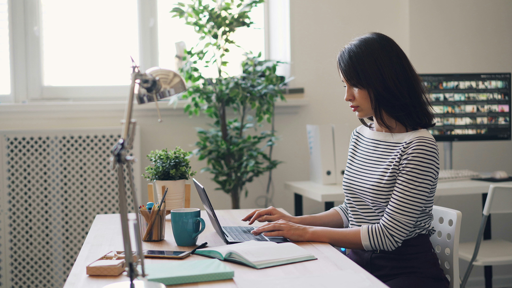 Comparing program criteria against a completed financial statement
